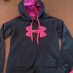 Under Armour Sweatshirt